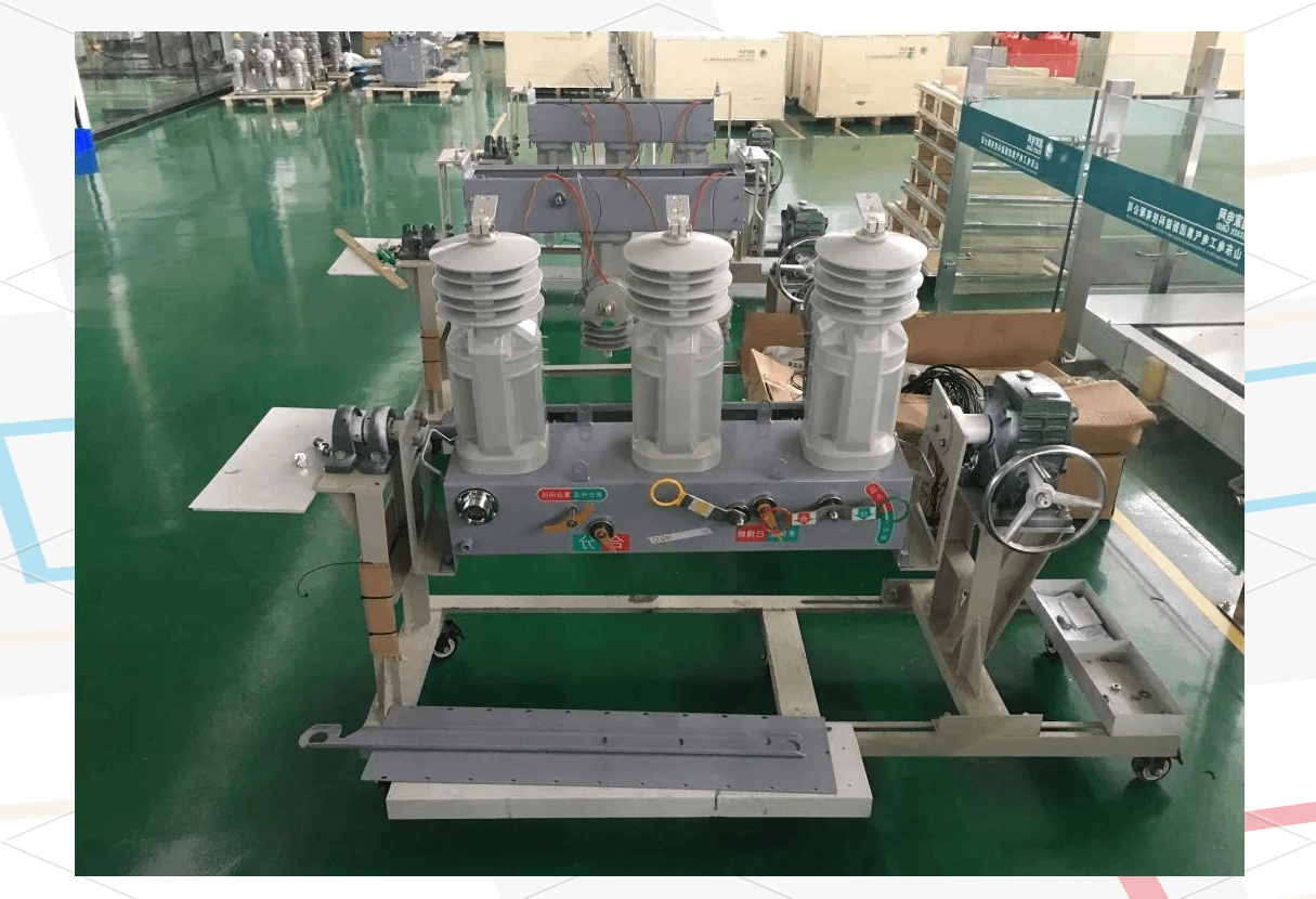 Comparison of Different 10kV Pole-Mounted Switches (Isolator, Load Switch, Circuit Breaker, and Fuse)