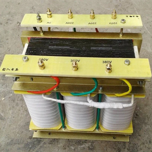 Dry isolating transformer