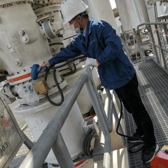 SF6 Leak Detection Methods for GIS Equipment