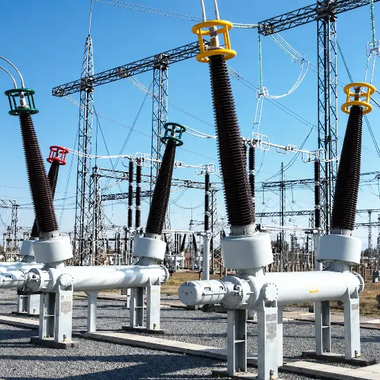 High Reliability Dead tank SF6 circuit breaker-550kV