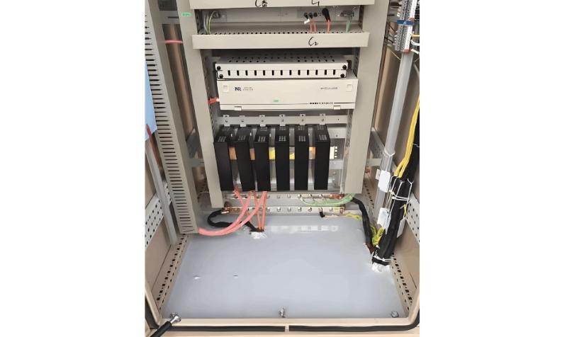 RMU.、.jpg RMU.、.jpg