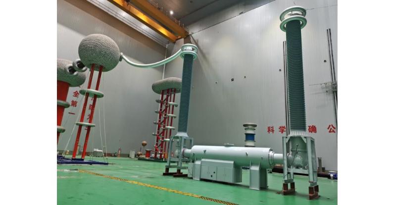 Photograph of the 800 kV  80 kA Circuit Breaker Prototype.jpg