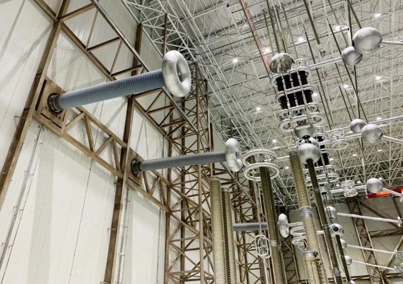 ±800 kV Flexible DC Wall Bushing。.jpg