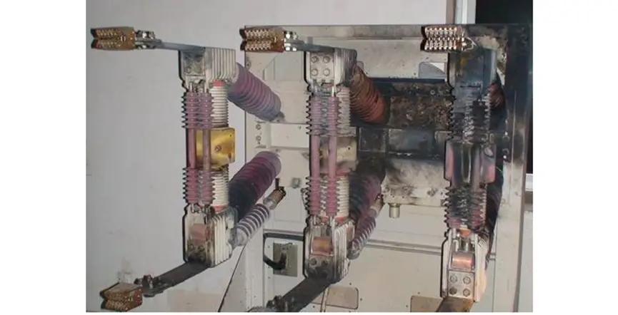 Solution to the problem of 10-24kV ground opening correlation lock protection failure