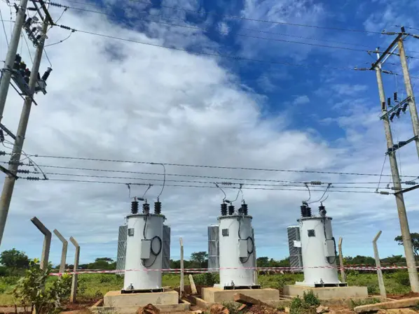 Intelligent Voltage Regulation System Empowering Voltage Quality Governance and Power Optimization