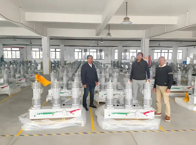 Outdoor Overhead Line Automatic Circuit Recloser Basic Practical Solution：For General Distribution Networks