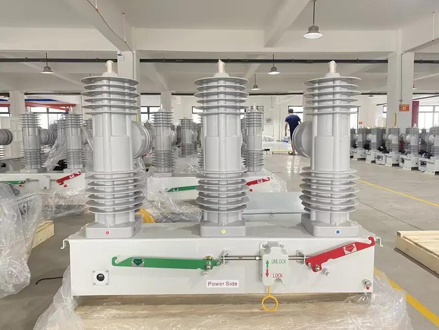 Smart Monitoring and Remote O&M: IoT-Enabled Vacuum Recloser Solution