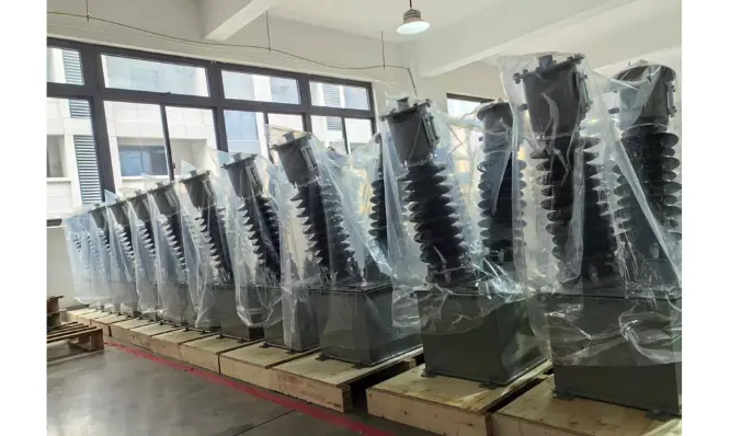 Rockwill Exporta 73 Unidades de Transformadores de Tensión al Aire Libre de 33kV Sumergidos en Aceite a Zambia