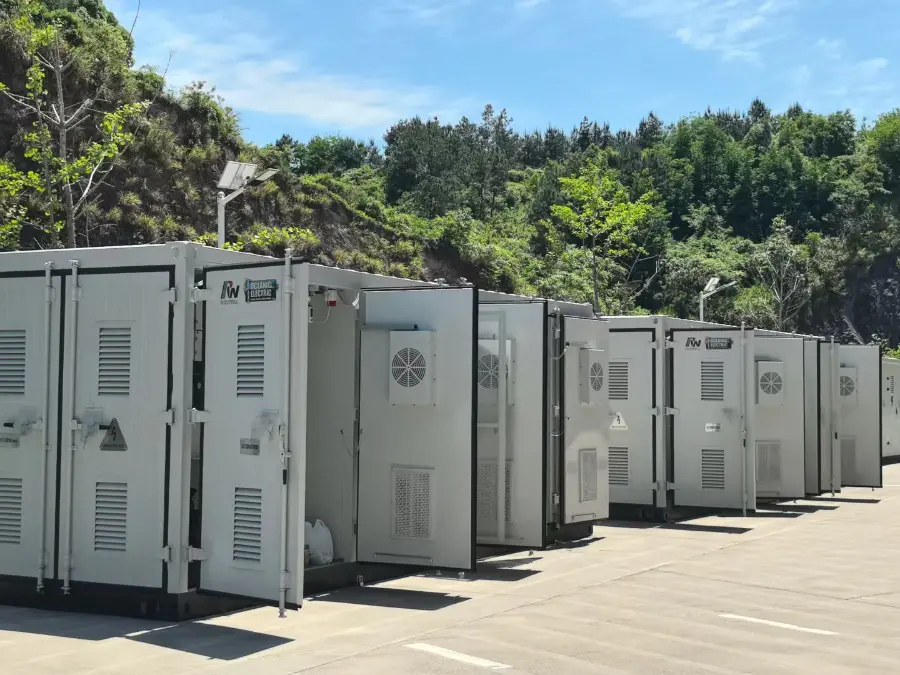 Cliente de Francia completó con éxito el programa FAT de Rockwill para subestaciones contenerizadas, 20/0.4kV - 2500kVA.