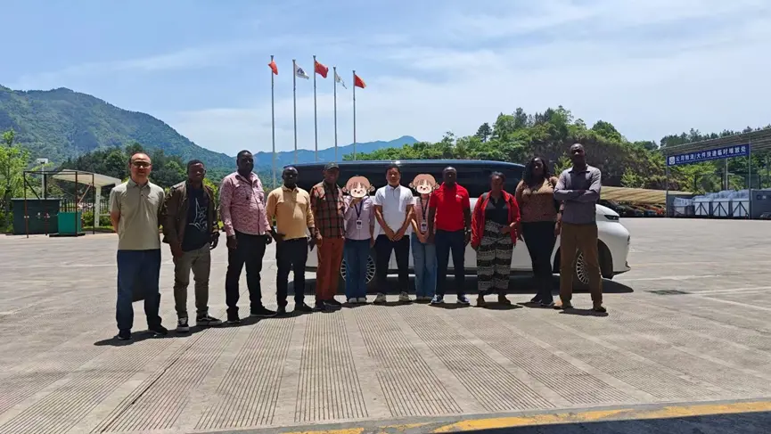 Rockwill Electric Completa Exitosamente las Pruebas de Aceptación en Fábrica (FAT) para el Proyecto de Modernización de la Red Nacional de Ruanda