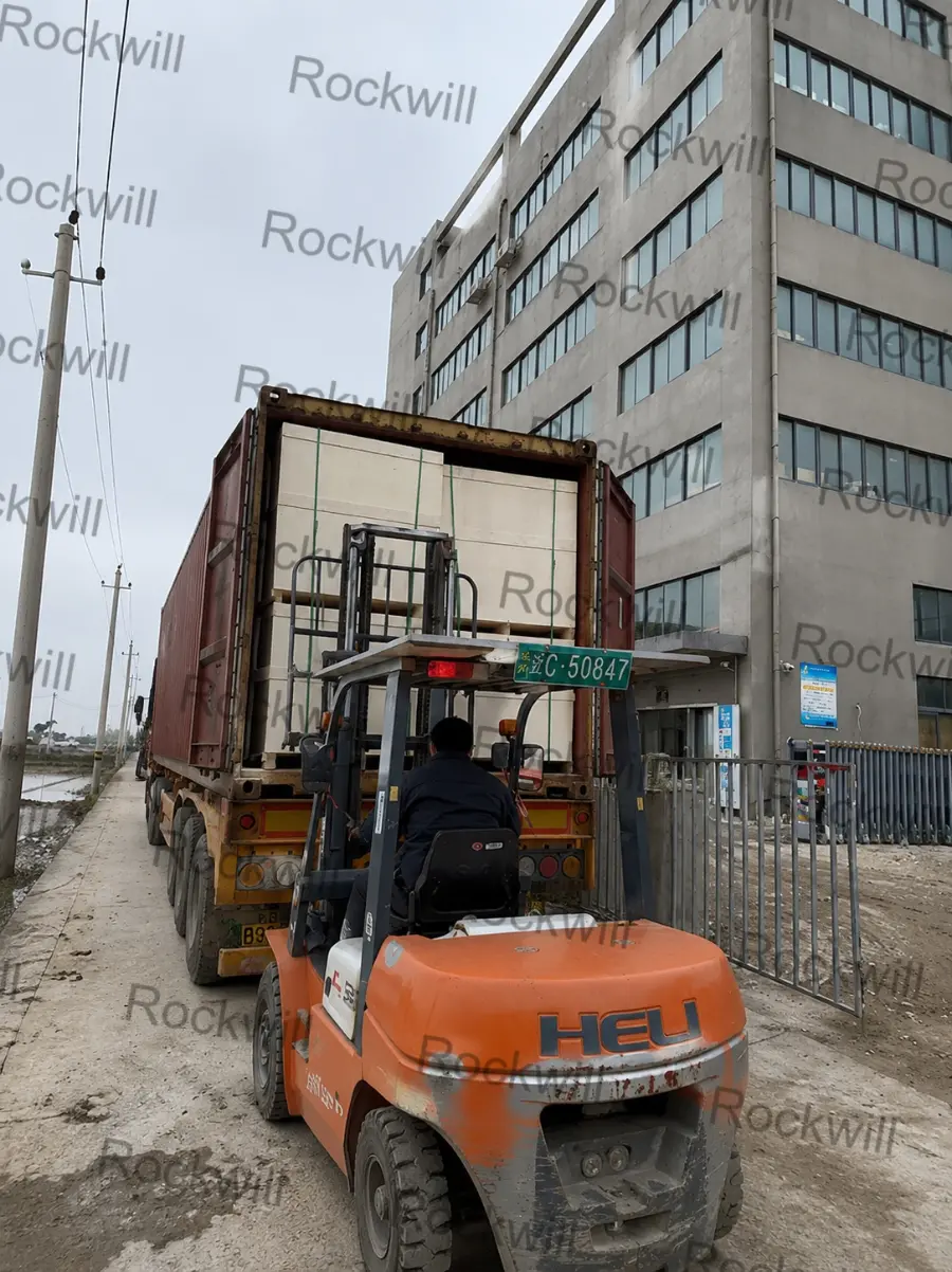 84 Units 33kV Outdoor SF6 Load Break Switches for Tanzania White City Power Project